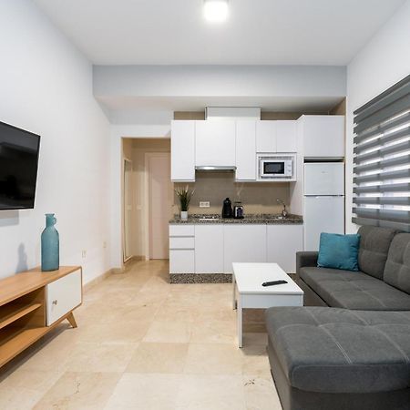Hoteles Del Sur Sevilla Bagian luar foto