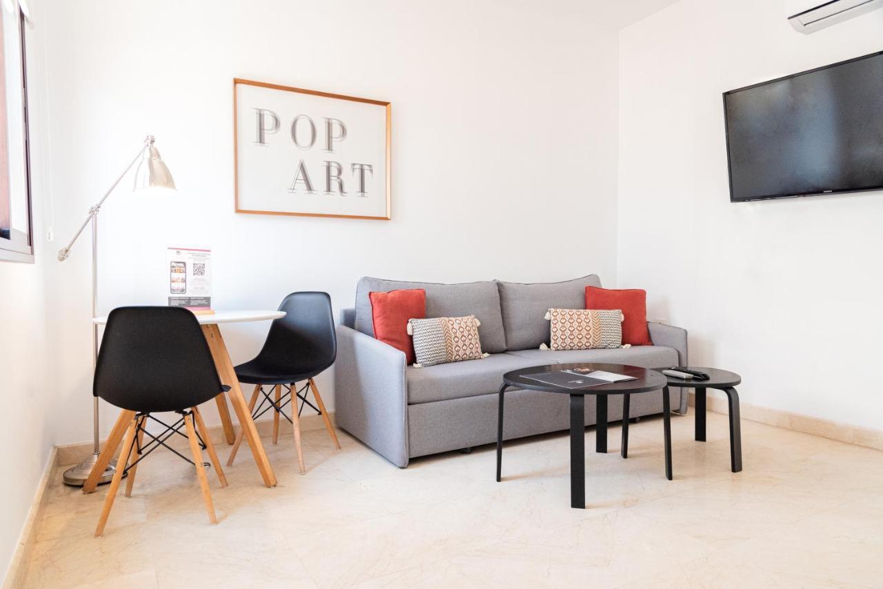 Hoteles Del Sur Sevilla Bagian luar foto
