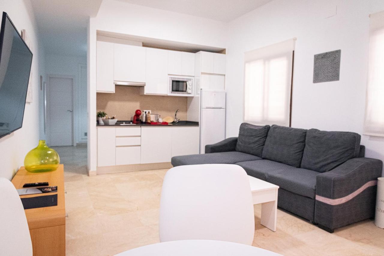 Hoteles Del Sur Sevilla Bagian luar foto