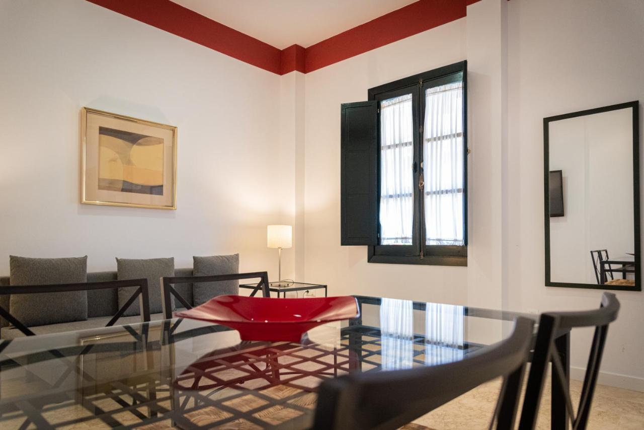 Hoteles Del Sur Sevilla Bagian luar foto