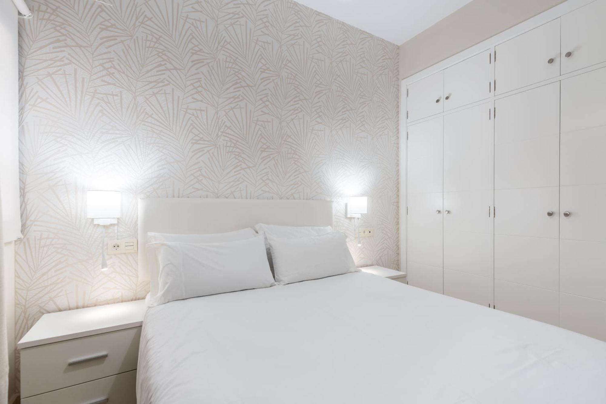 Hoteles Del Sur Sevilla Bagian luar foto