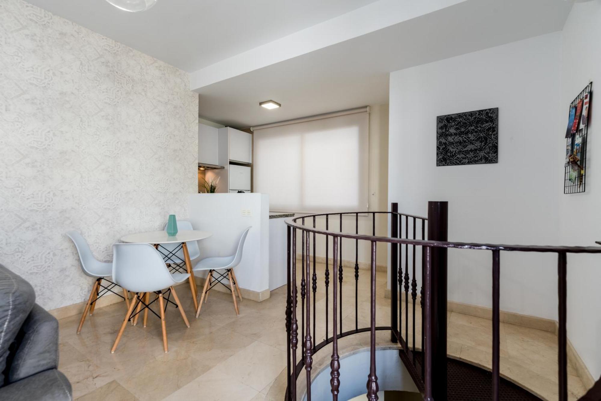 Hoteles Del Sur Sevilla Bagian luar foto