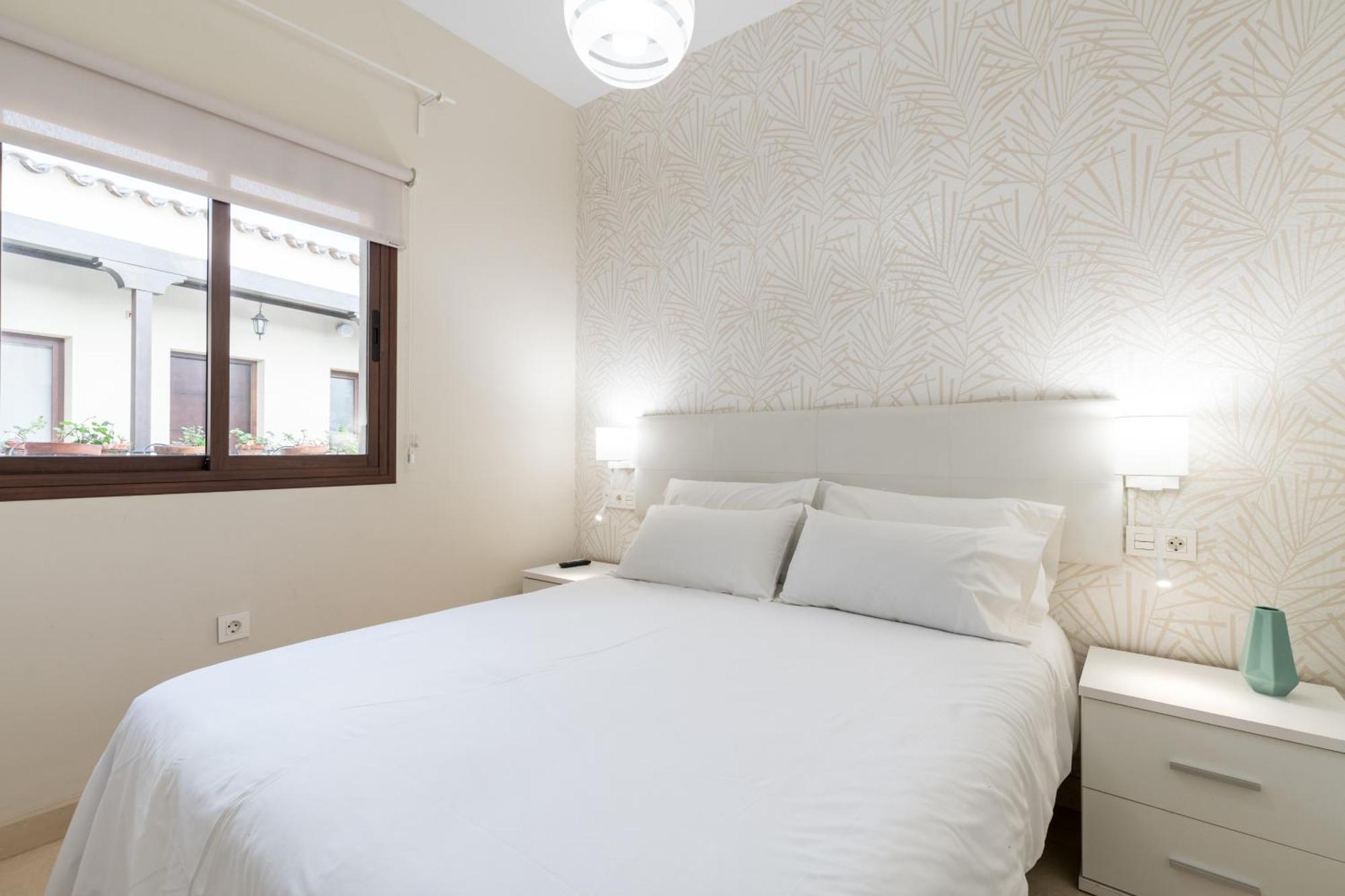 Hoteles Del Sur Sevilla Bagian luar foto