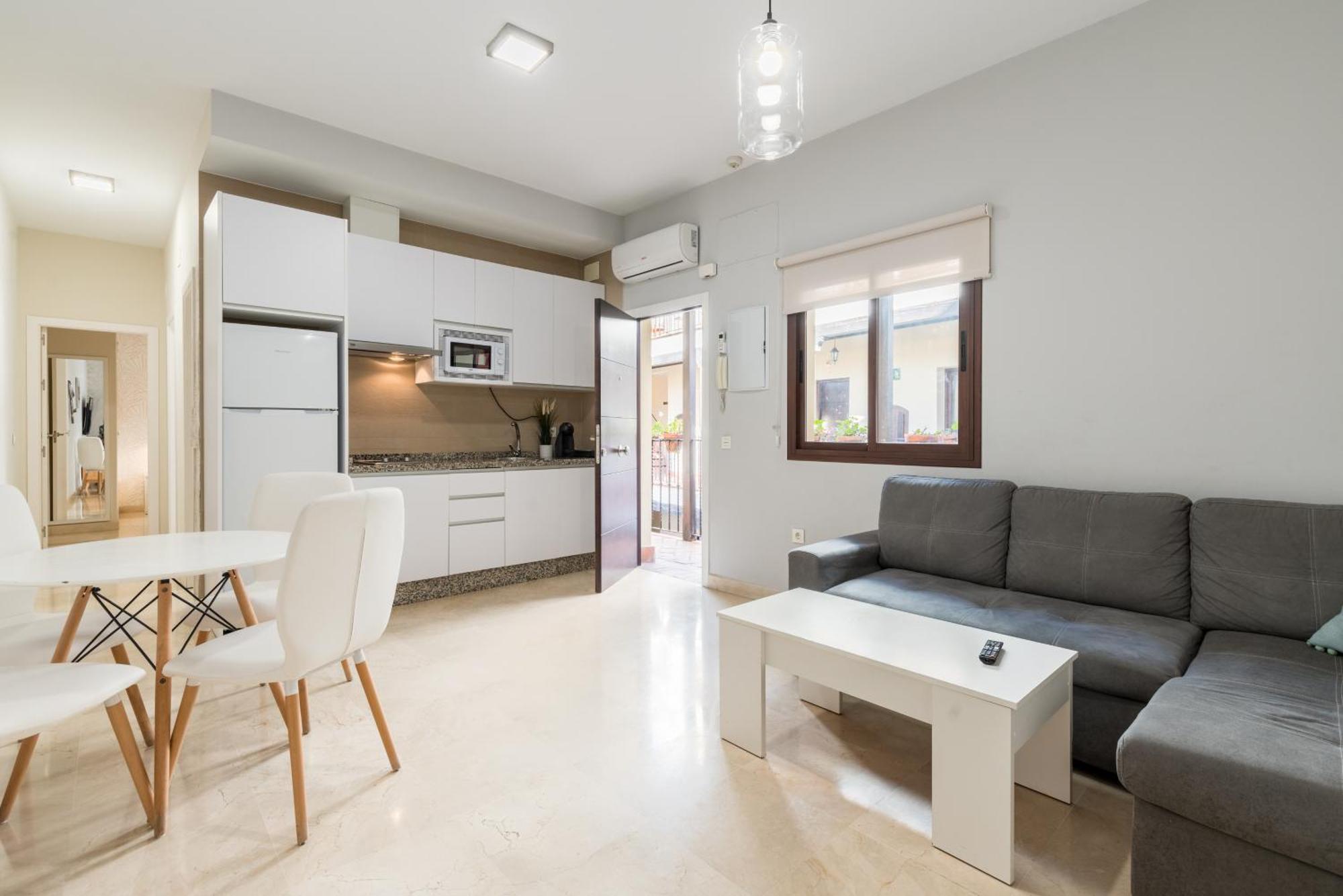 Hoteles Del Sur Sevilla Bagian luar foto
