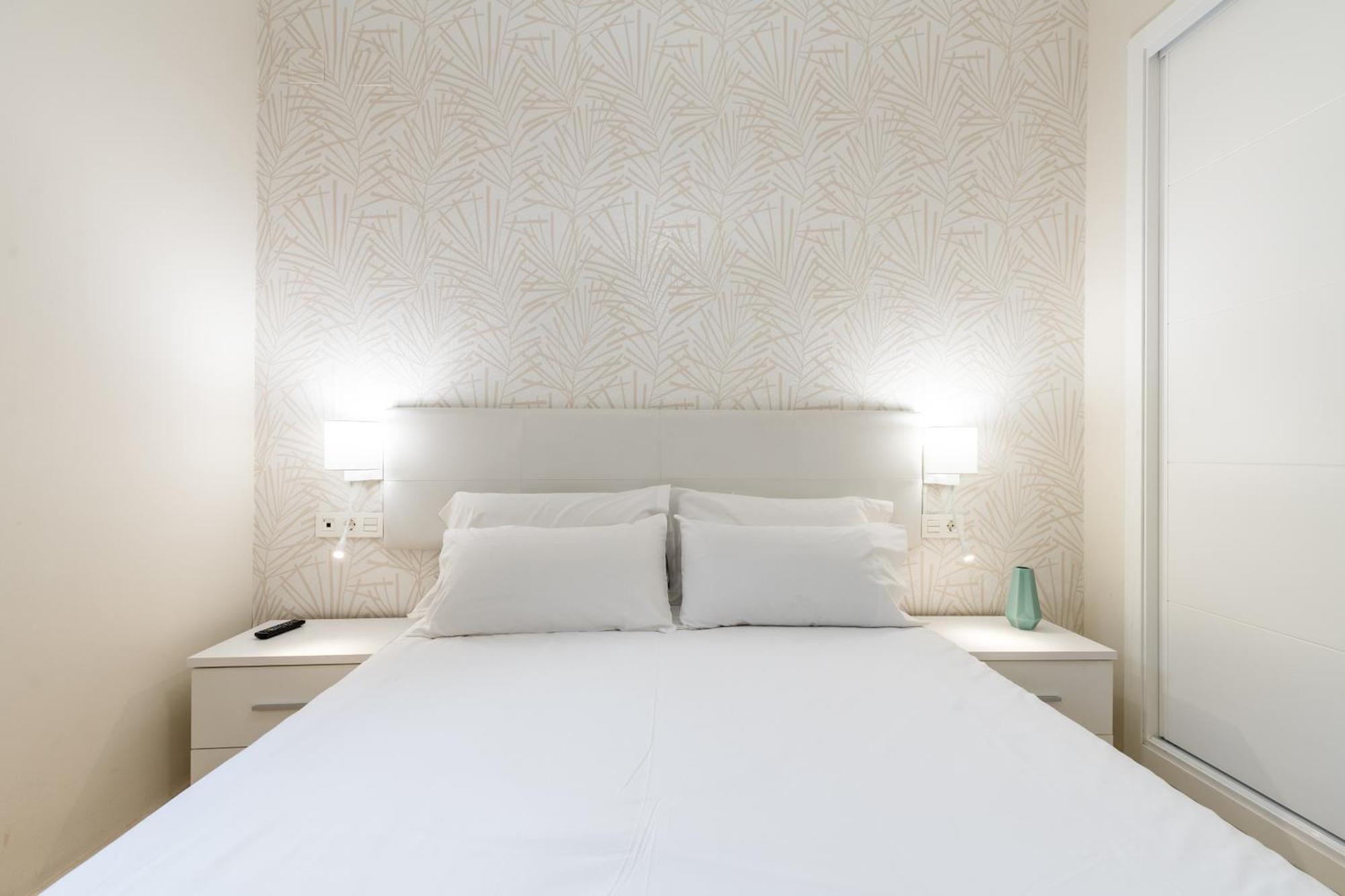 Hoteles Del Sur Sevilla Bagian luar foto
