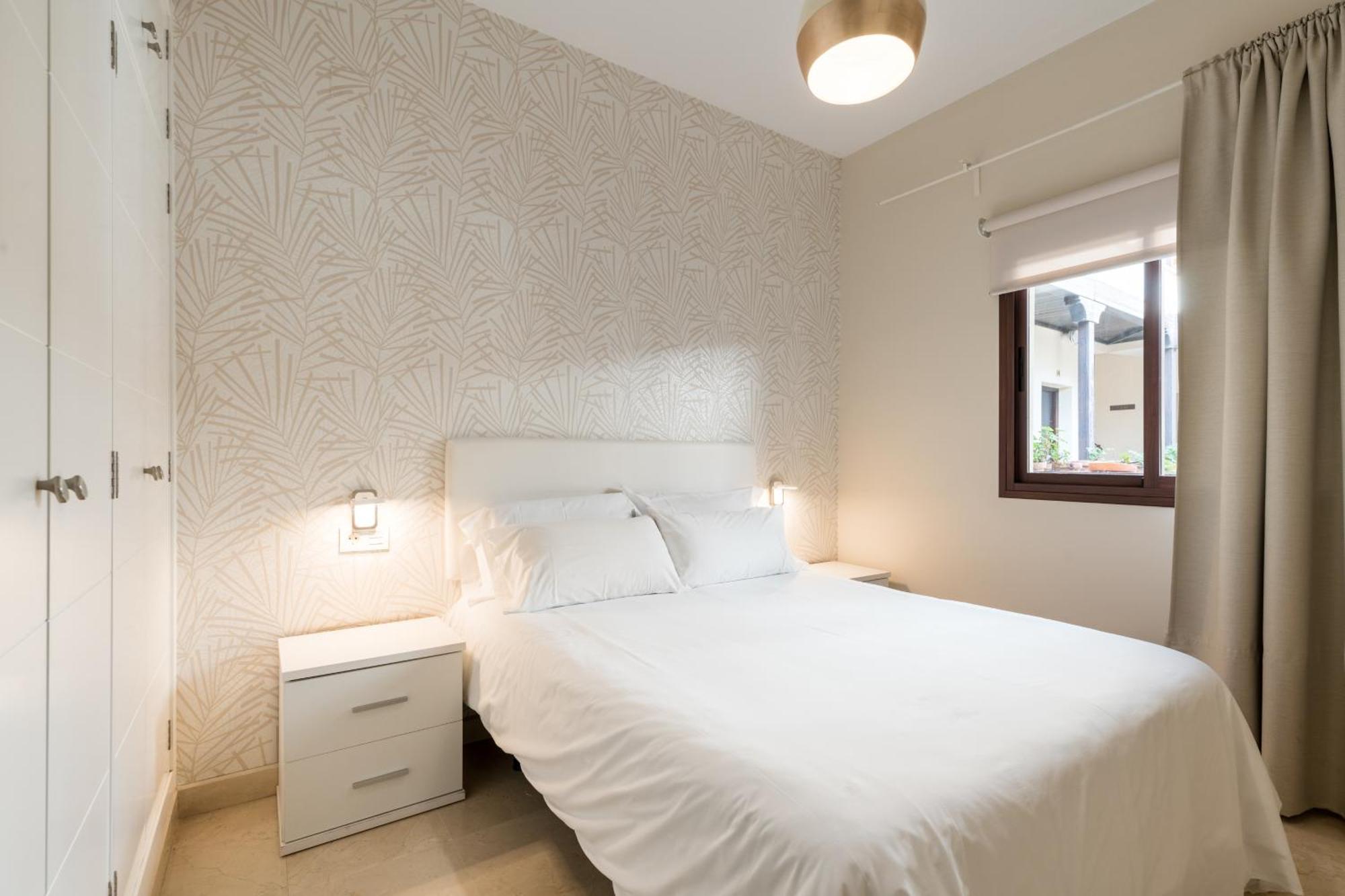 Hoteles Del Sur Sevilla Bagian luar foto